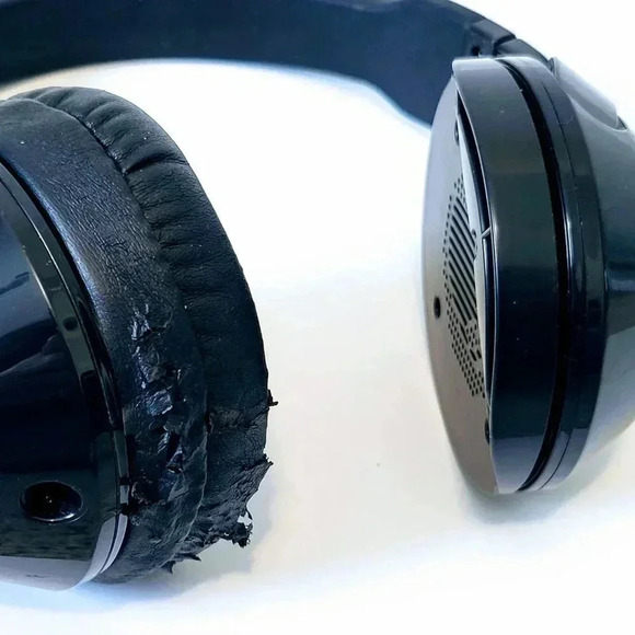 Skullcandy Hesh Over The Ear Headphones True Black - Picture 4 of 6